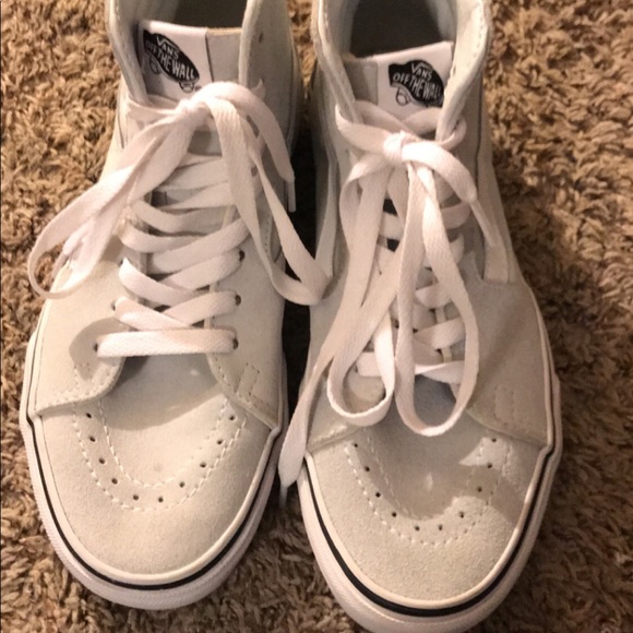 Vans - Picture 2 of 5